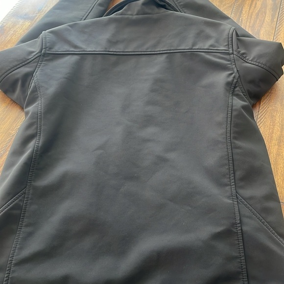 Guess men’s soft shell black nylon full zip up jacket size M - Picture 8 of 10